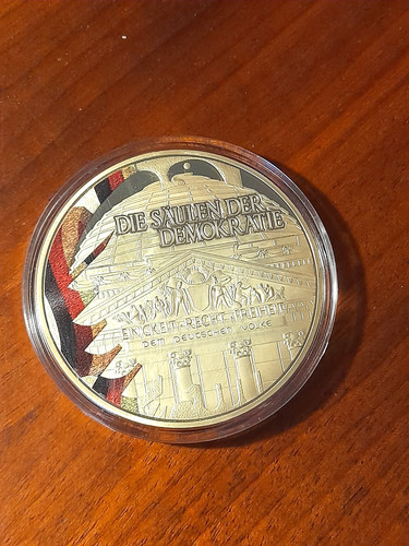 Medaglia gigante pilastri - i,